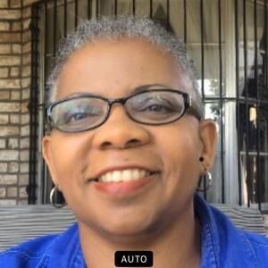 Meet your Posher, Valeria